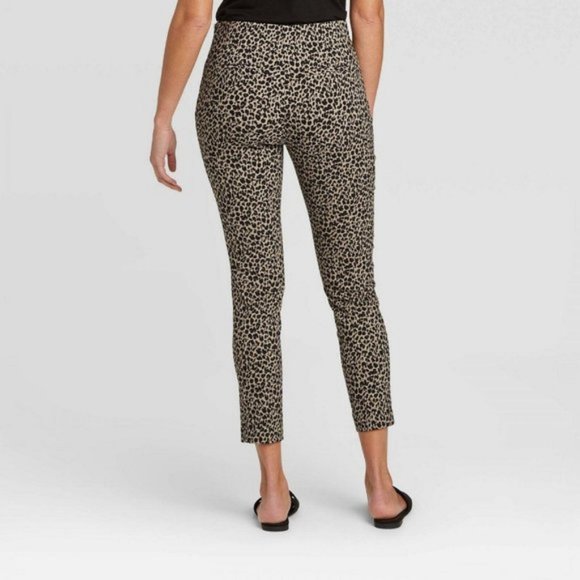 Animal Print High-Rise Skinny Ankle Length Pants - Picture 4 of 4
